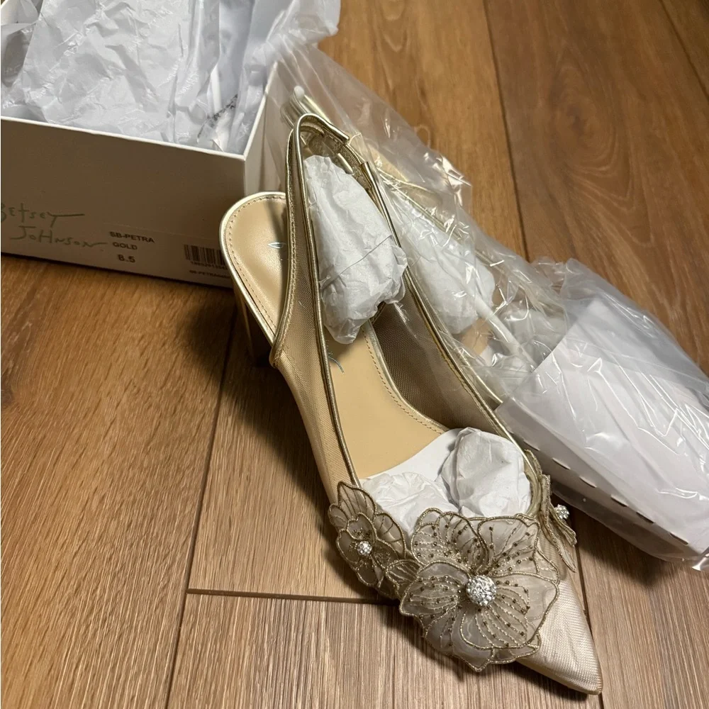 Betsey Johnson Petra heels - Picture 5 of 5